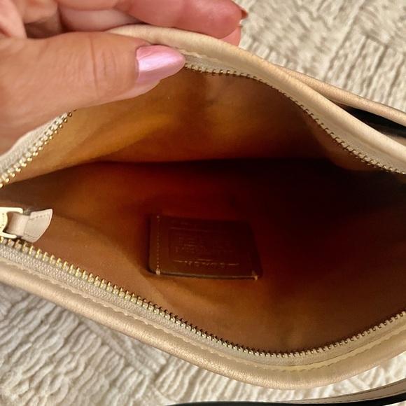 Coach beige color - Picture 5 of 5